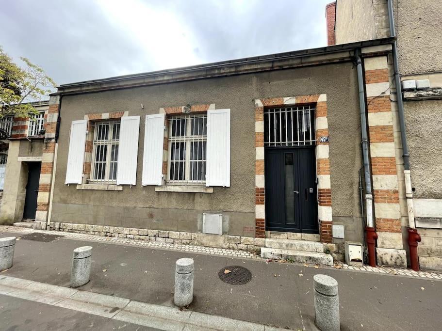 Agreable Maison De Ville Dans La Plus Belle Avenue Orléans Kültér fotó